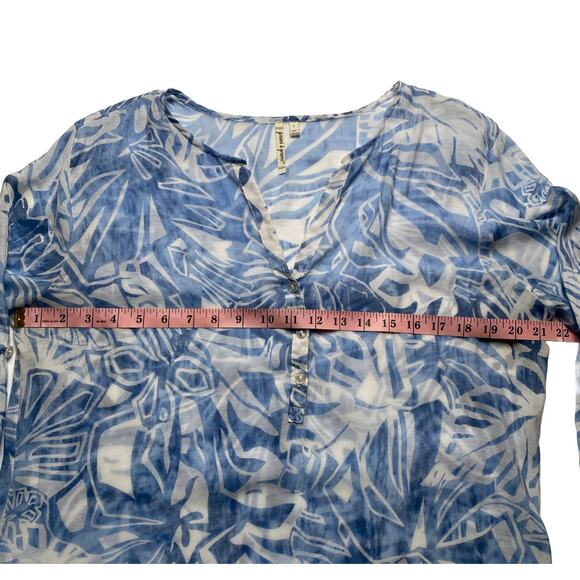 Grand & Greene Blue White Tropical Sheer Tunic Blouse L Roll Tab Sleeve Top - Picture 10 of 15